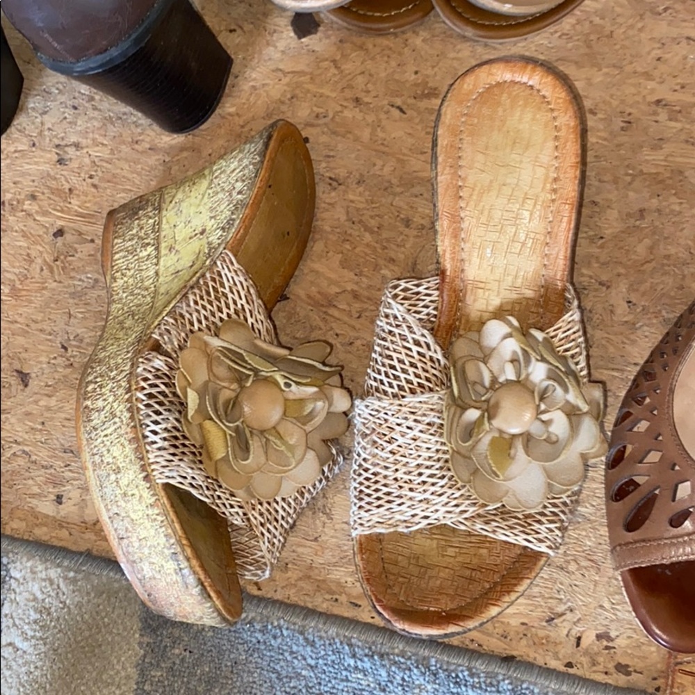 Women’s Shoes